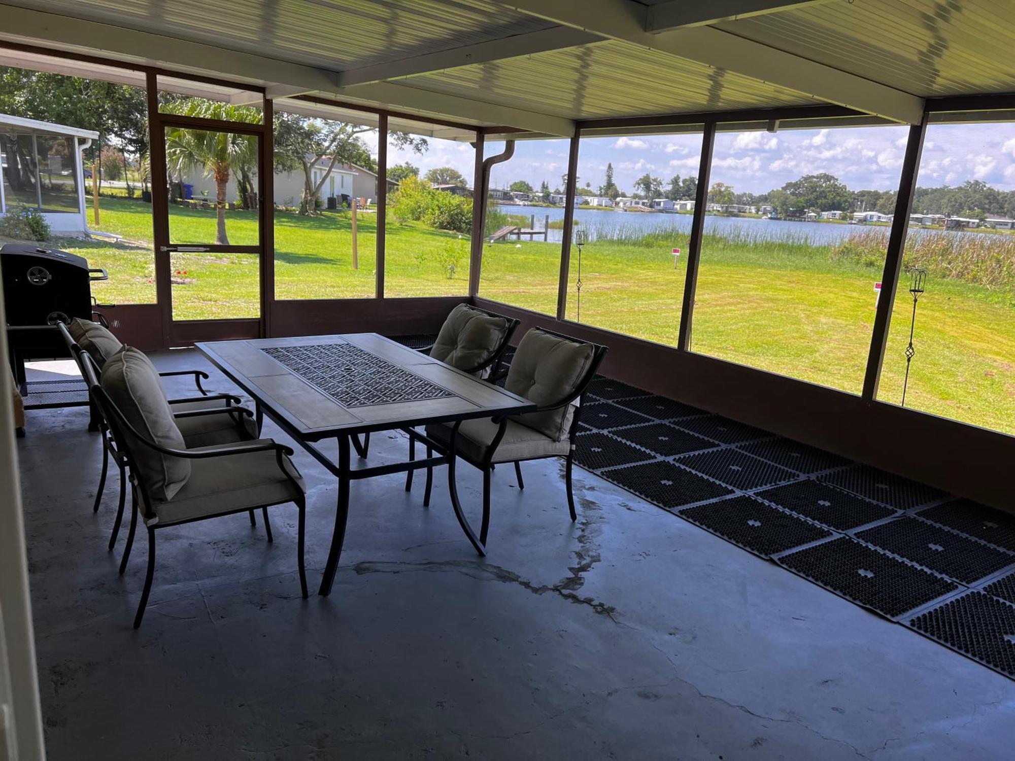Lakeside Retreat - 3 Bedroom, 2 Bathroom House By The Lake Lakeland Exterior foto